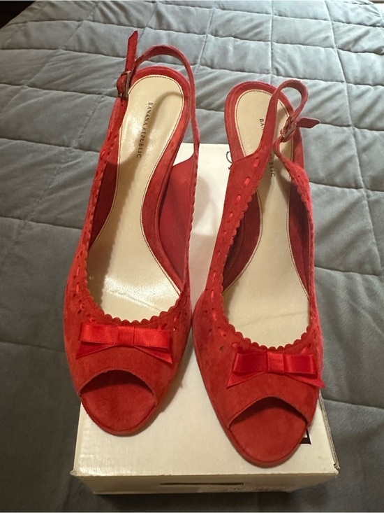 Banana Republic Shoes - Banana Republic Red Suede Peep-Toe Slingback Heels with Bow